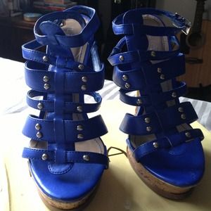 Sexy blue spike heels!!