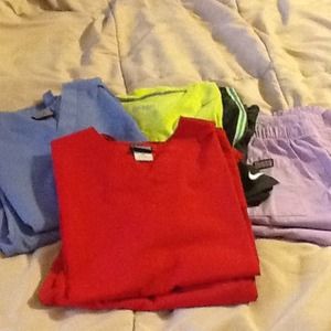 BUNDLE **scrubs and nike**