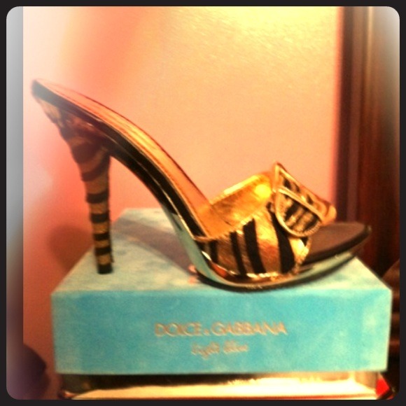 Black and Gold Zebra Stripped Sandal Heels