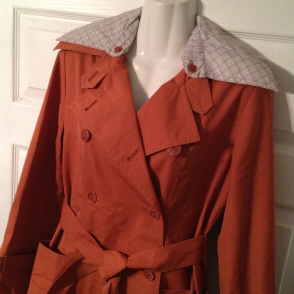 ❌STOLEN by jazz_nova❌ Vintage Orange Trench 7/8 - Picture 2 of 3