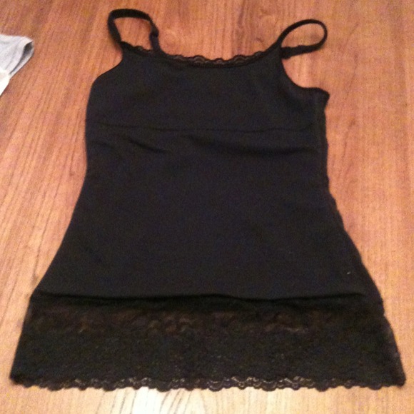 SOLD. In Bundle Flexees tanks - Picture 2 of 4