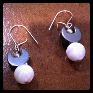 Free when you buy 3 items. Hematite White Earrings