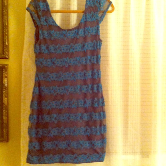 Stretchy form fitting grey and blue lace dress