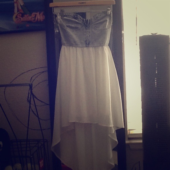 Dresses & Skirts - SALE! Strapless Denim top white high low dress