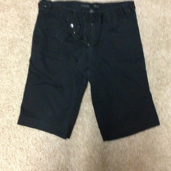 Cute long black shorts