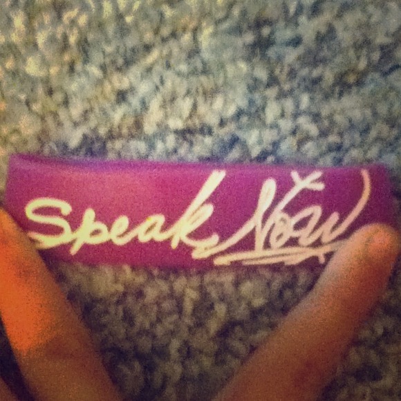 Speak now bracelet