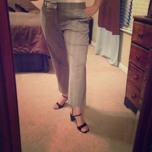 Banana Republic Gray cropped pants sz 14