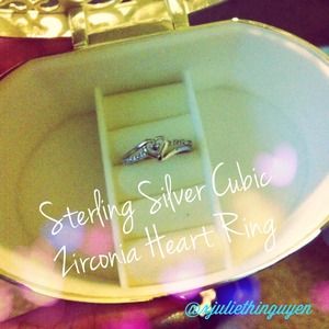 Sterling Silver Cubic Zirconia Heart Ring