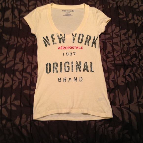 ❌SOLD IN BUNDLE❌Top