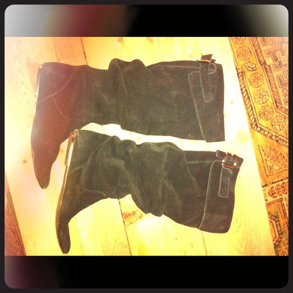 Steve Madden black suede slouch boots