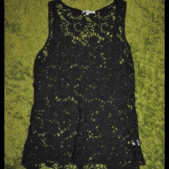 A summer bundle! Mini skirt, lace tank,and flops! - Picture 2 of 4