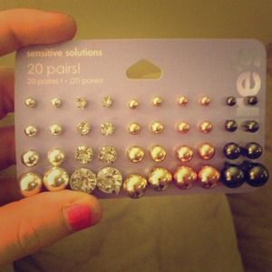20 piece earring set