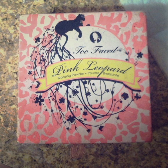 🚫Traded🚫Too faced leopard bronzer! Full size