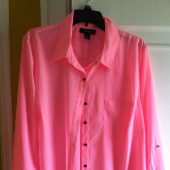 Pink camp shirt NWT