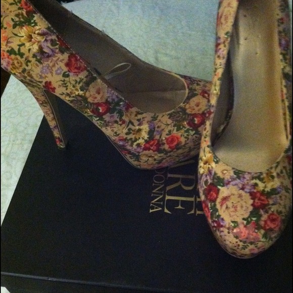 F21 Pumps-super CUTE!