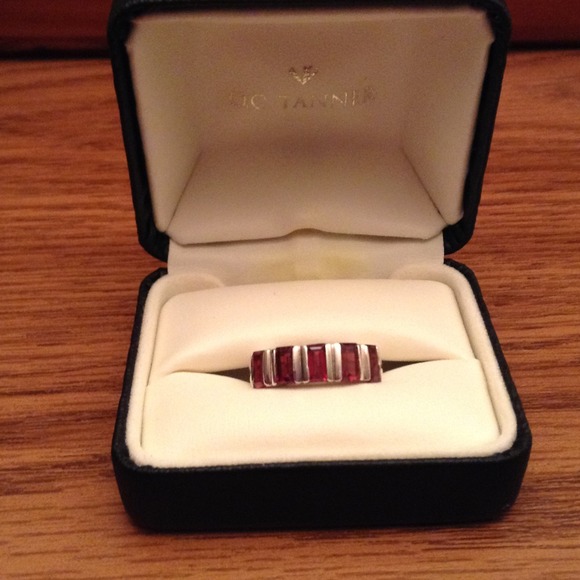 Sterling silver garnet ring