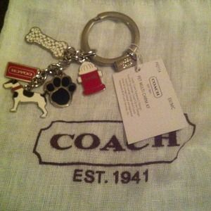 'pet' coach keychain! 🐶
