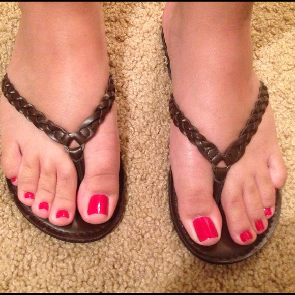 Hollister Shoes Brown Hollister Flip Flops Poshmark