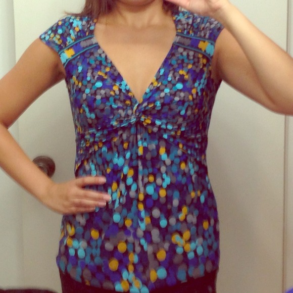 BCBG dot print top