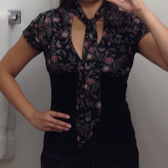 Cute print and black top