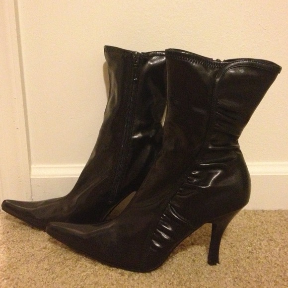 Black Pleather Pointed Toe Boots