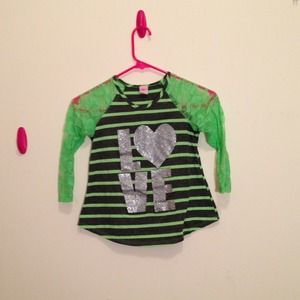 Girls t-shirt