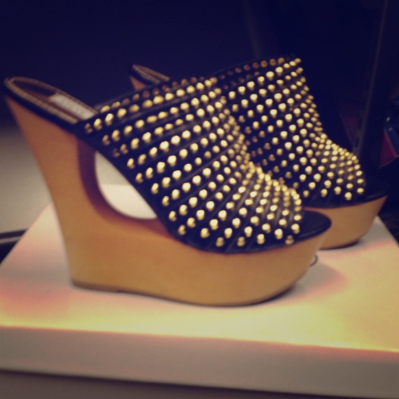 Sold!!!! NWT!!! Steve Madden studded wedges