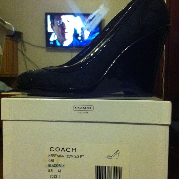 Coach Wedge Black Authentic (trade to Nancy)