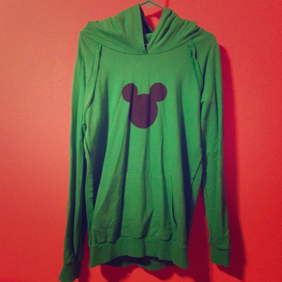 Green Pullover hoodie w/ Mickey Head