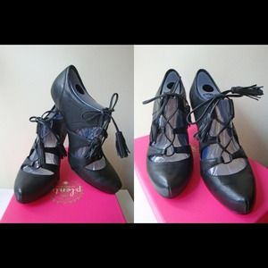 💢SOLD eBay💢Plenty by Tracy Reese Laceup Booties