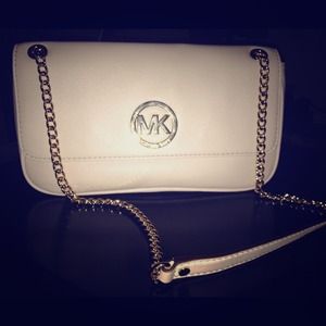 Michael kors shoulder bag with flap
