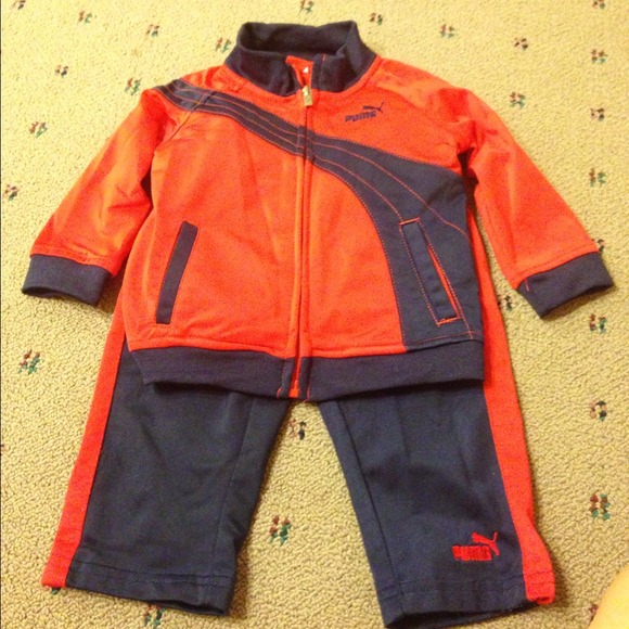⛔️sold in a bundle⛔️ PUMA sports wear for infants!