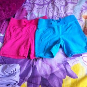 Girl Circo short size 4/5