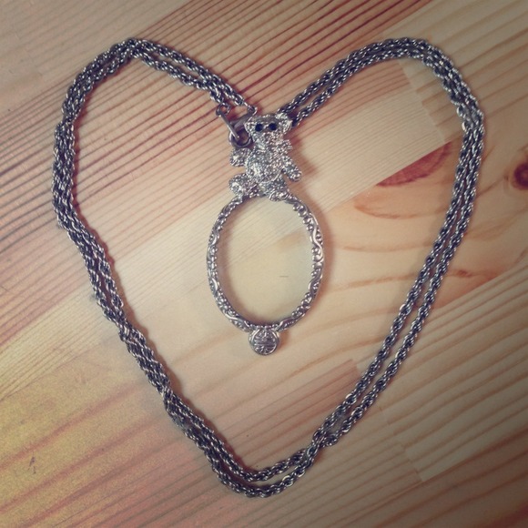 Teddy Magnifying Glass Necklace 💝