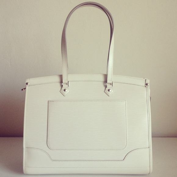 Louis Vuitton Handbags - ❌SOLD❌