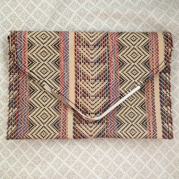 BCBGeneration clutch