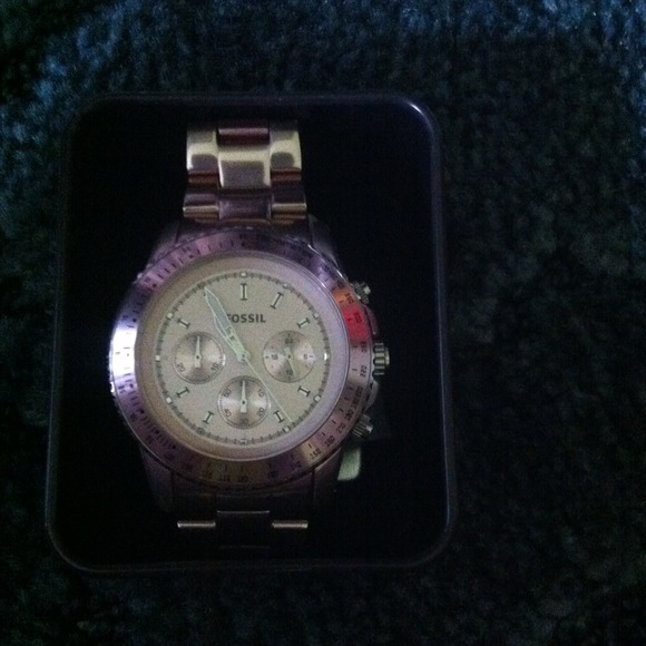Fossil watch