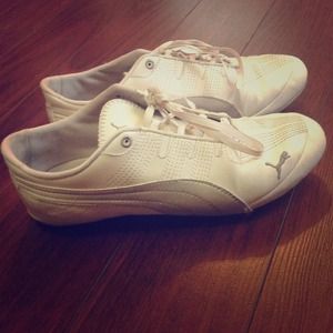 Puma white tennis shoes