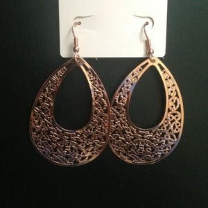 ∞ ✝  Rose Gold Earrings  ✝ ∞