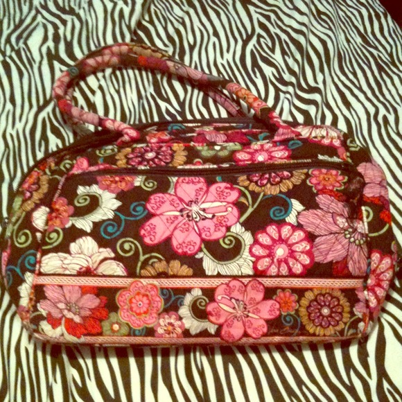 A Vera Bradley bowler  MOD FLORAL PRINT!
