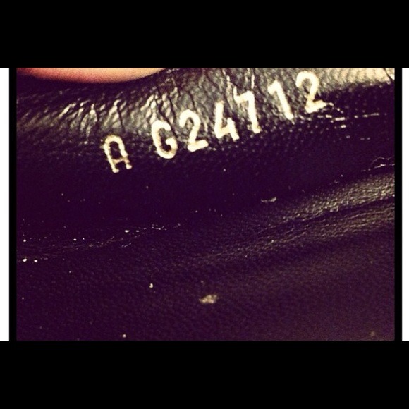 Chanel Cambon Quilted Flats - Picture 4 of 4