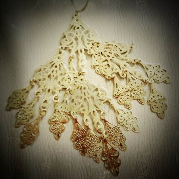 CLOSING SALE Amitra Singh Chandelier Earrings-NWOT - Picture 4 of 4