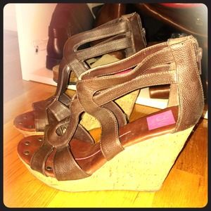 Dolce Vita wedges