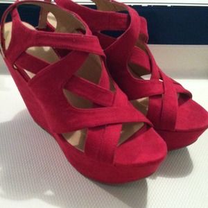 Kelsi Dagger platform wedges *REDUCED*
