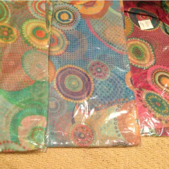 Infinity Scarf - Picture 2 of 2