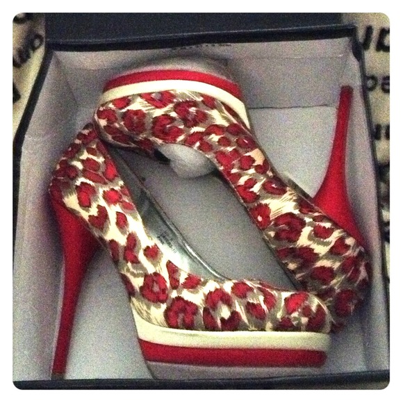 Pink leopard (SOLD) (SOLD) - Picture 1 of 1