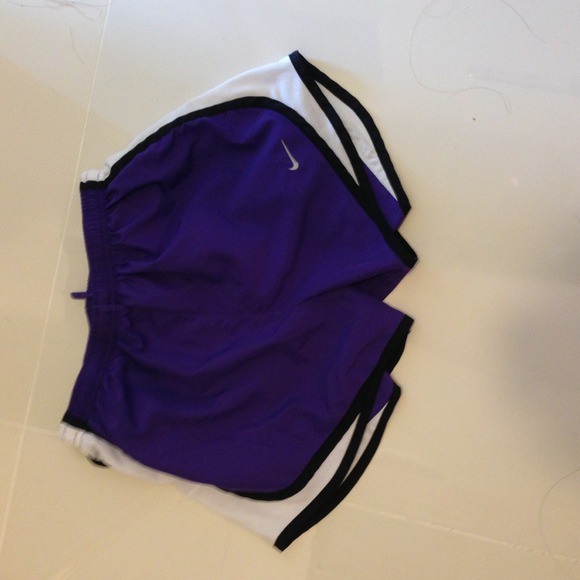❌SOLD❌ Dark Purple Nike Running Shorts - Picture 3 of 3