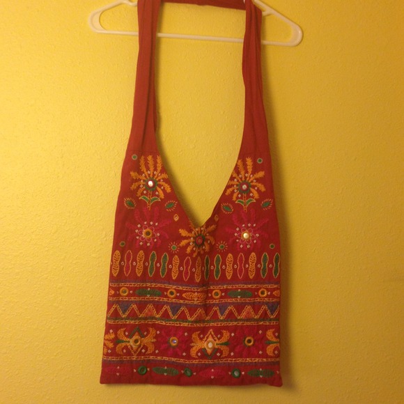 Red world market purse