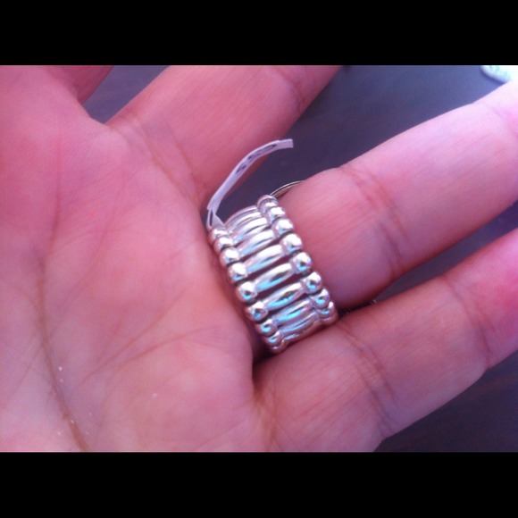 💍❤Brito like ring❤💍 - Picture 3 of 3