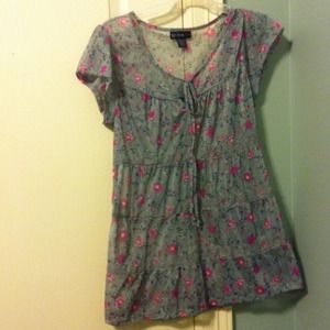 Beautiful flowy shirt!